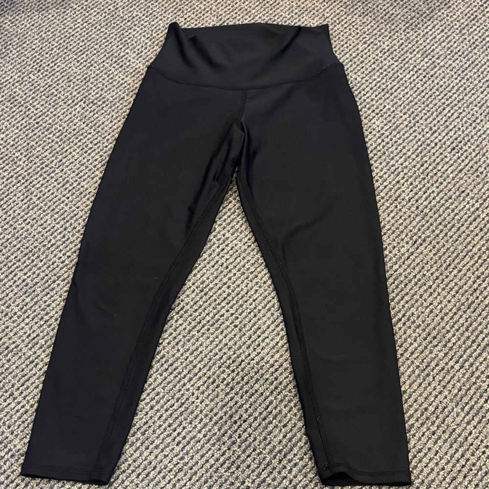 ALO Airlift black leggings